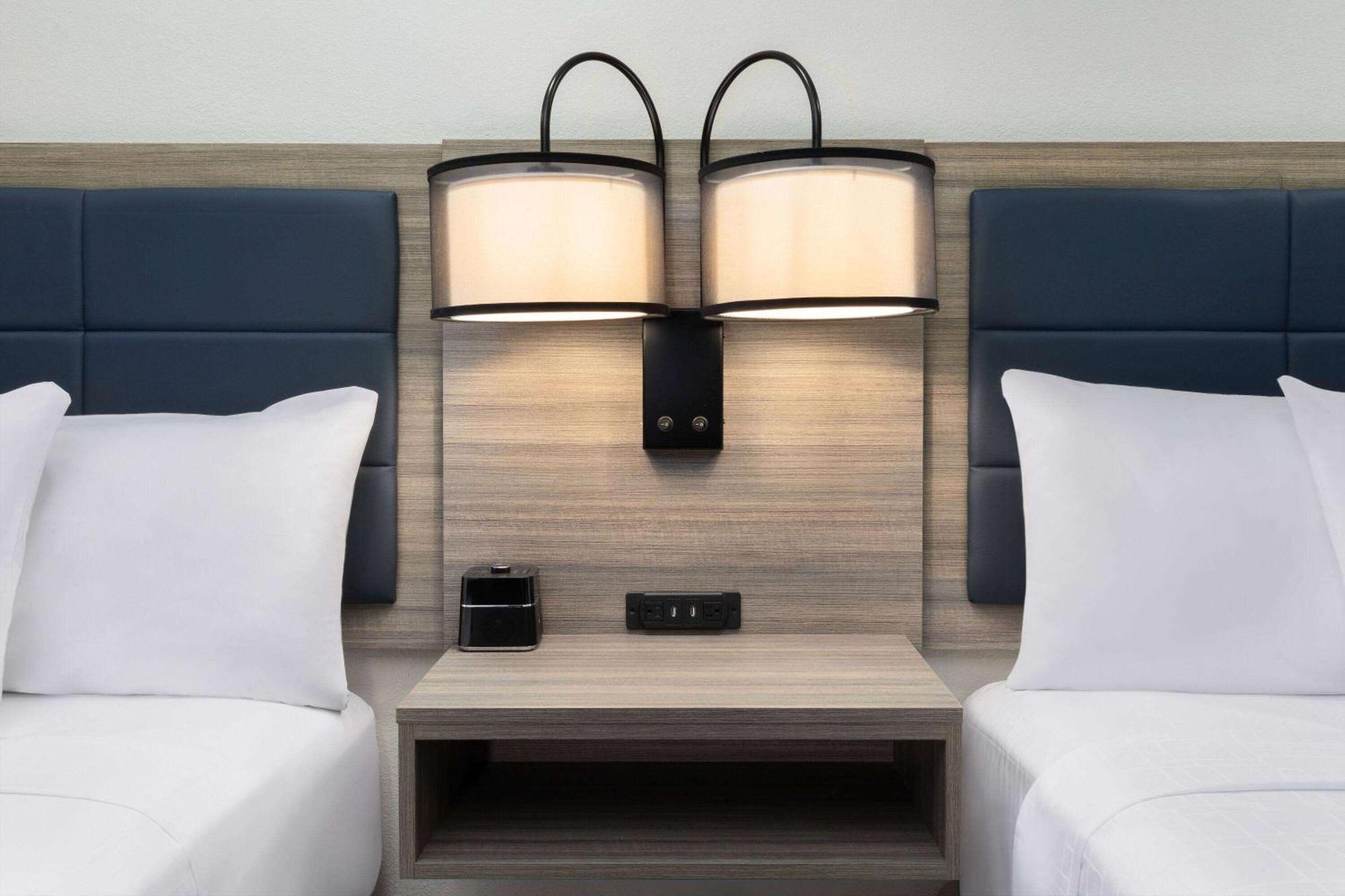 Hotel Wyndham Dfw Airport Irving Esterno foto
