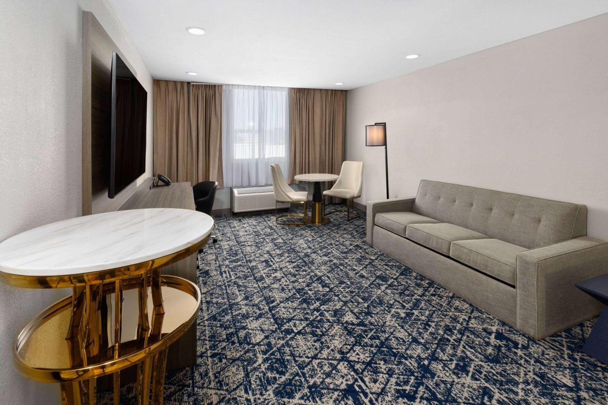 Hotel Wyndham Dfw Airport Irving Esterno foto